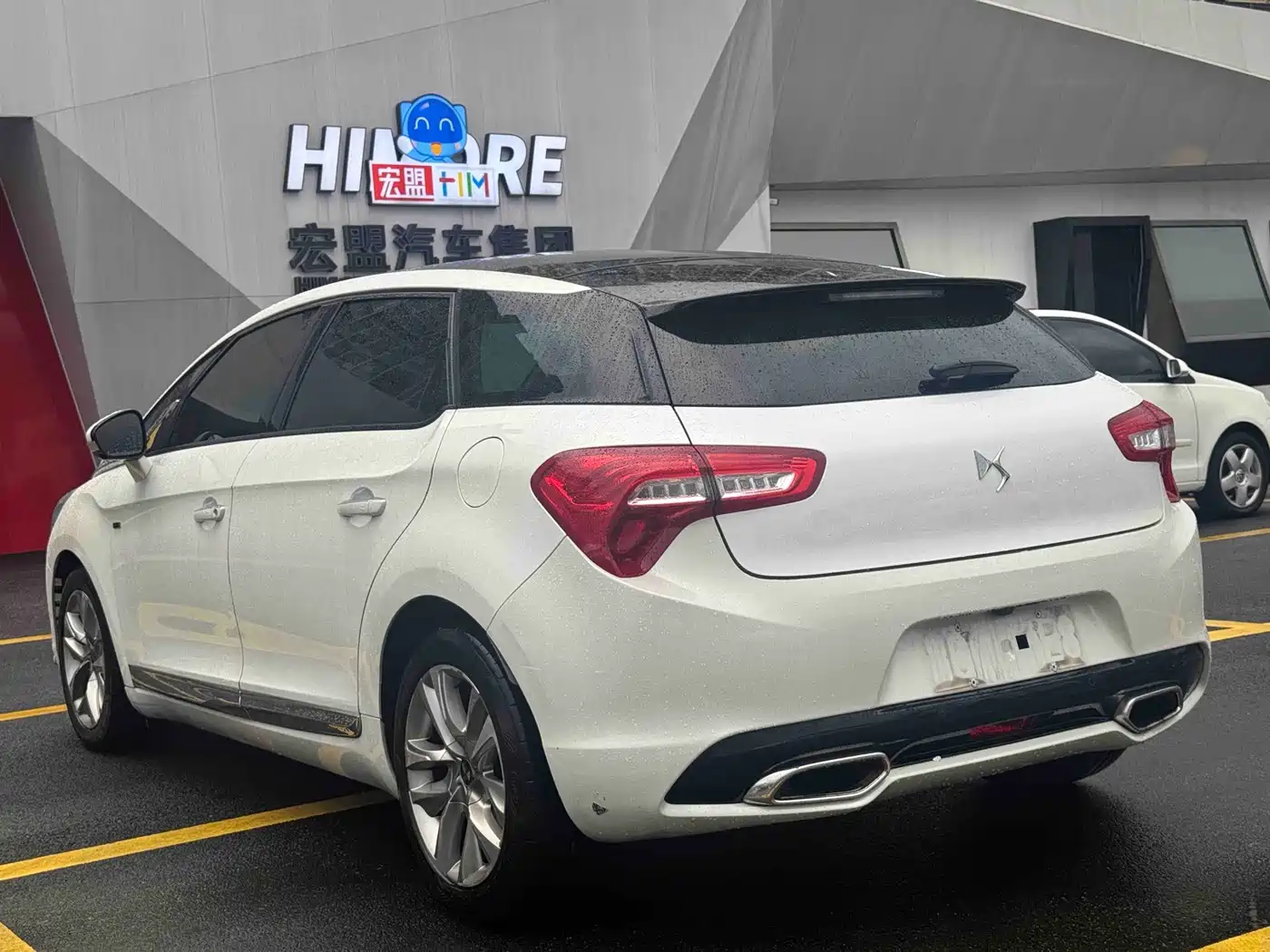 DS 5 2014 2013 1.6T Luxury THP160