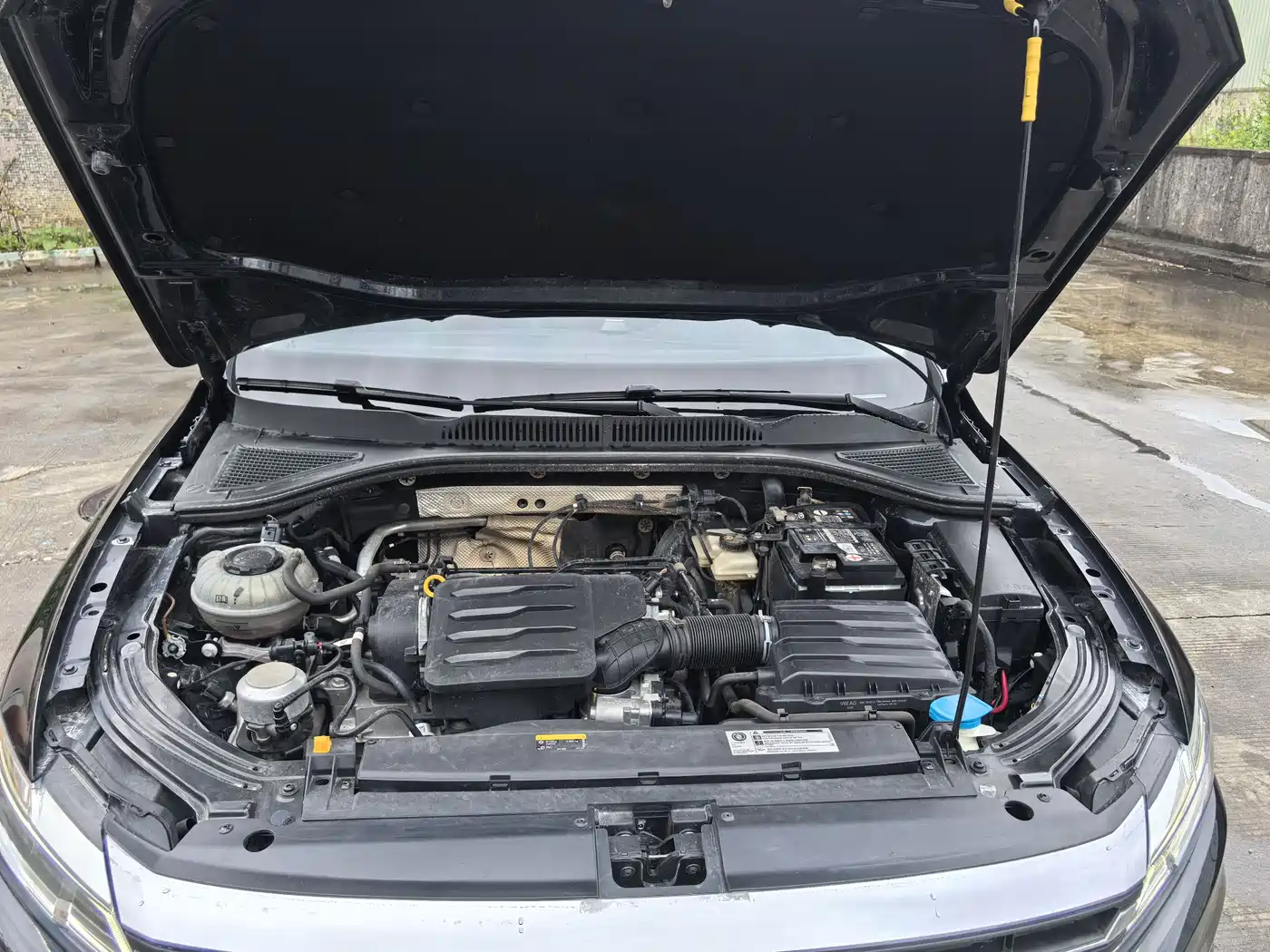 Volkswagen Lavida 2022 1.5L Auto Comfort Edition фото 14