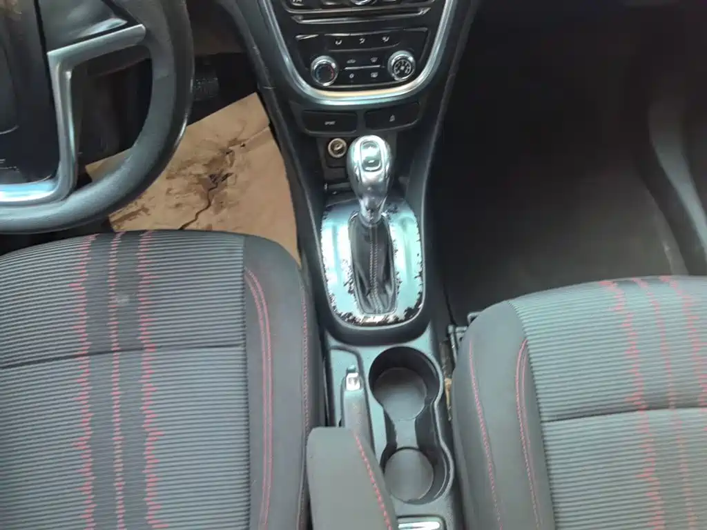 Фото 14 - Buick Encore