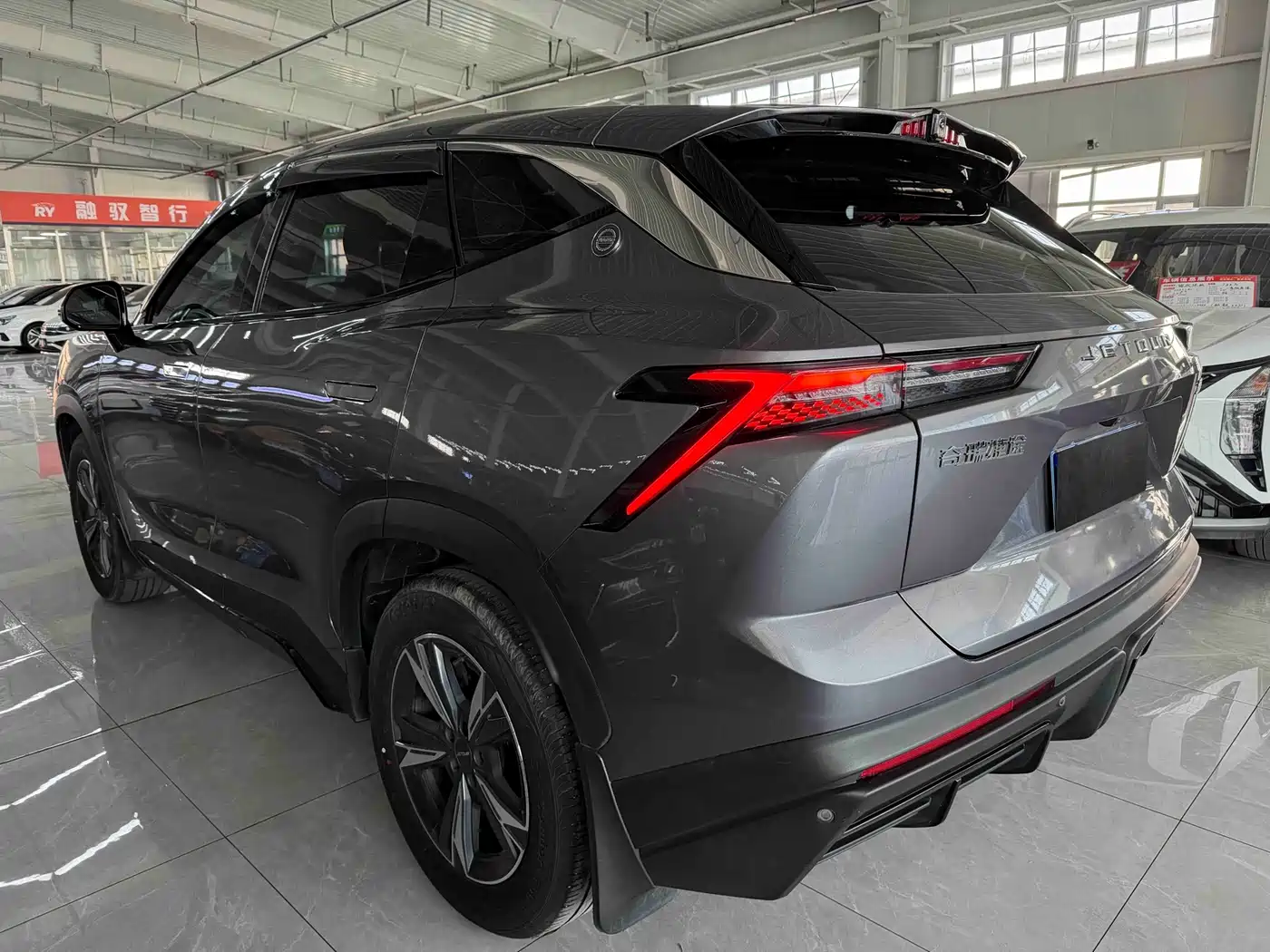 Jetour Dasheng 2023 2023 1.5T DCT Starlight PRO+