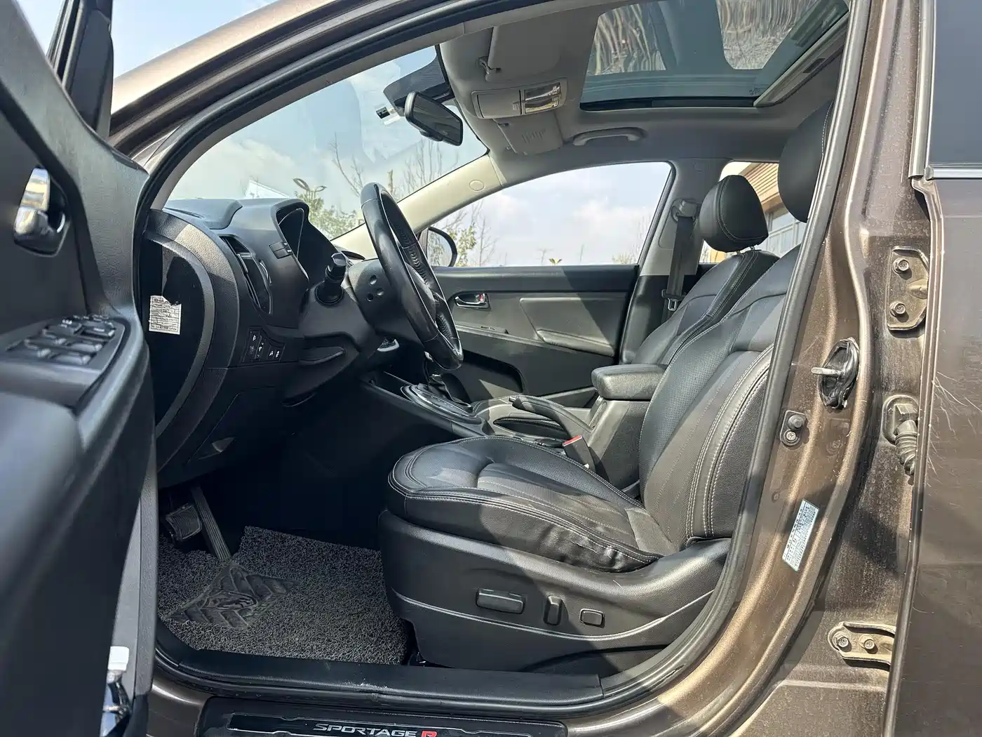 Kia Sportage 2014 2.0L Automatic 2WD Premium фото 5
