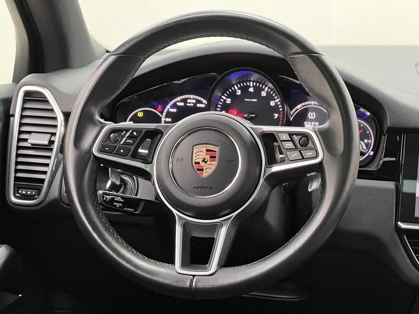 Porsche Cayenne 2019 Cayenne 3.0T фото 22