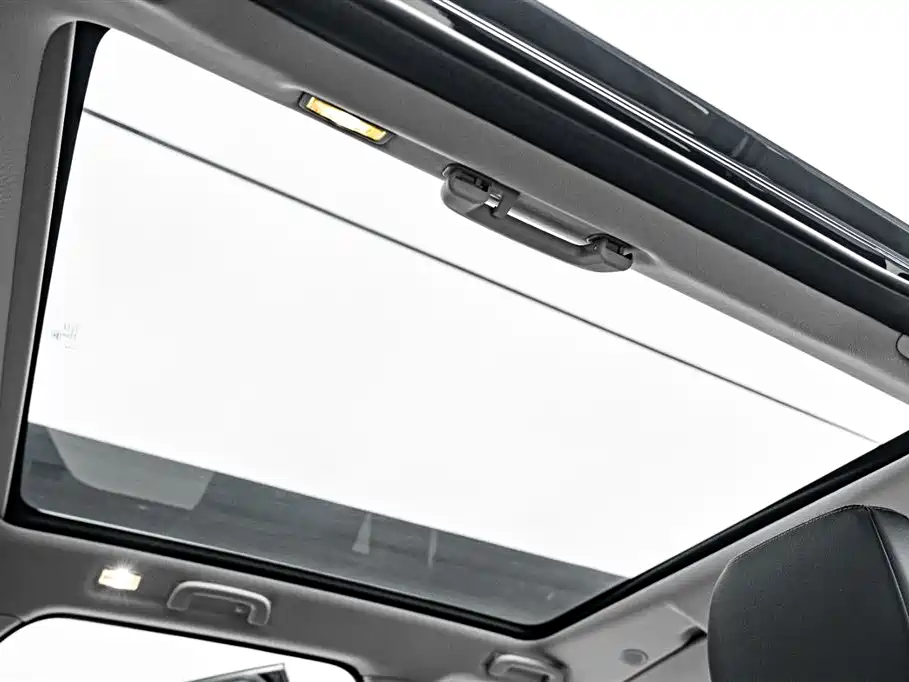 Land Rover Discovery Sport 2024 Performance Technology Edition фото 26