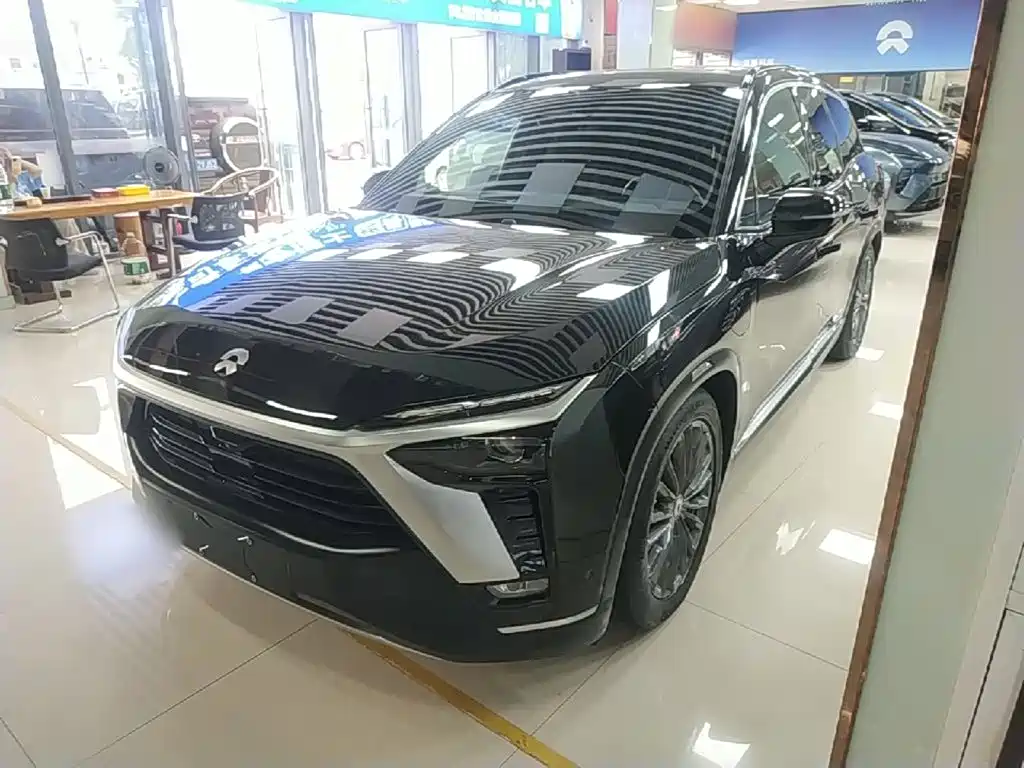 NIO ES8 2020