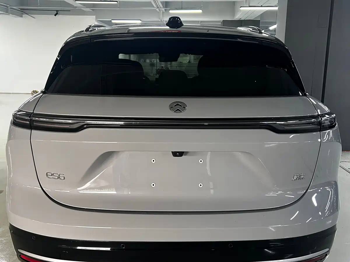 NIO NIO ES6