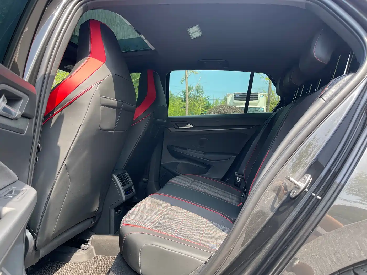 Volkswagen Golf GTI 2025 2025 380TSI DSG GTI