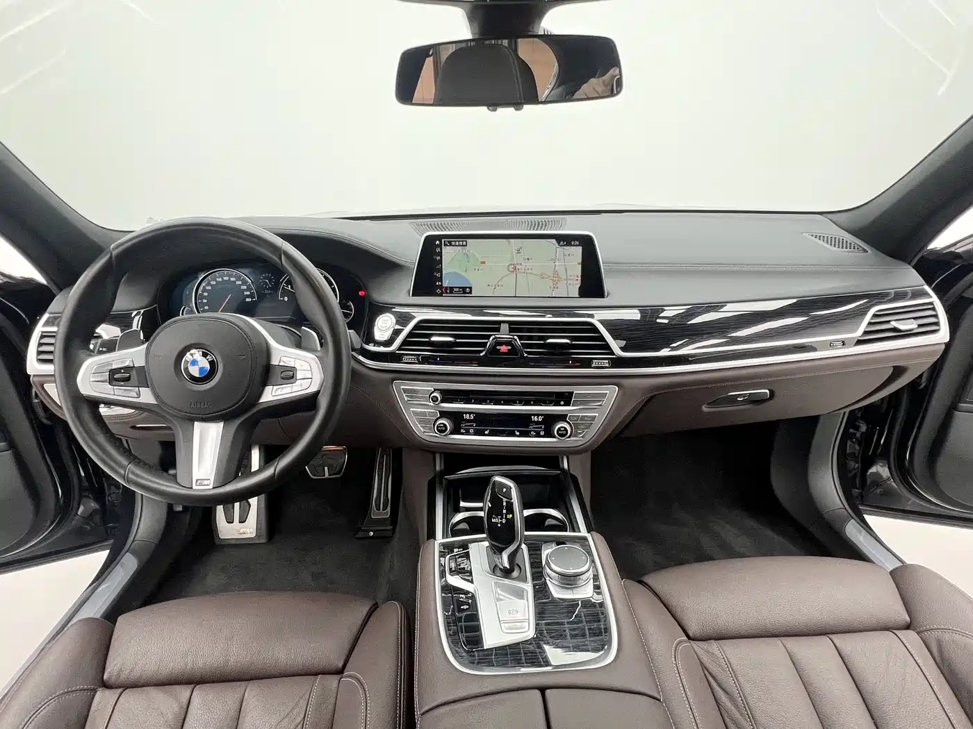 BMW 7 Series 2018 730Li Leading Type M Sport Package фото 11