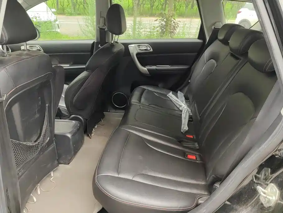 Photo 11 - Haval H6