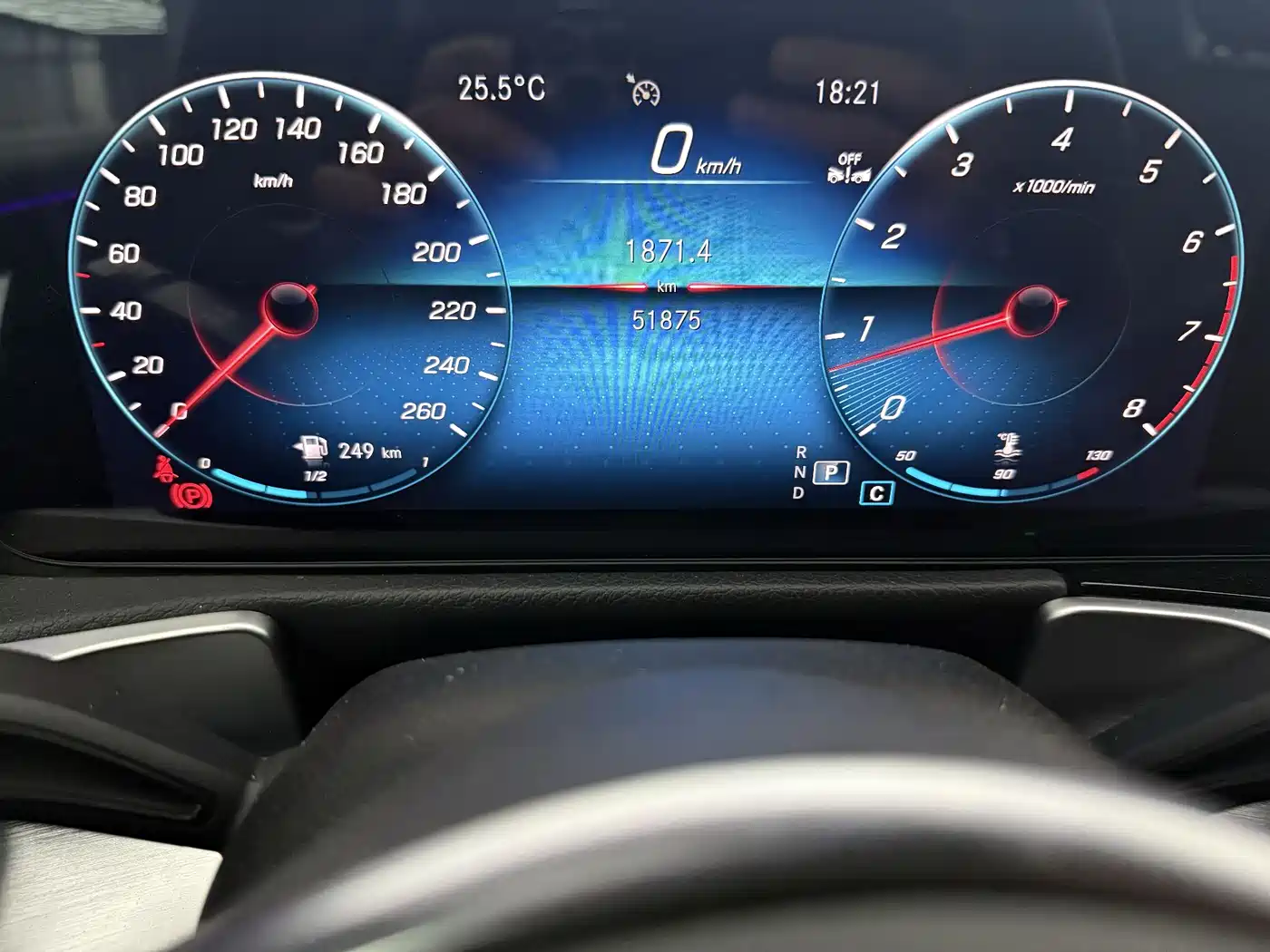 Mercedes-Benz GLB 2023 GLB 220 Dynamic фото 17