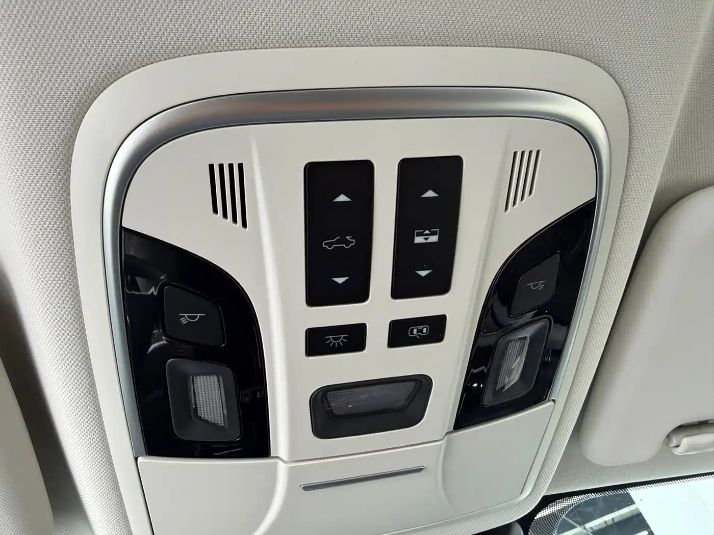 Photo 14 - Haval H6
