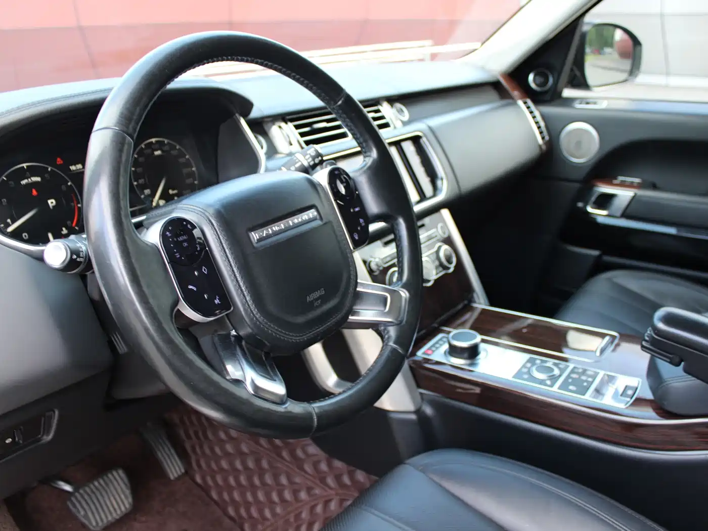 Фото 15 - Land Rover Range Rover