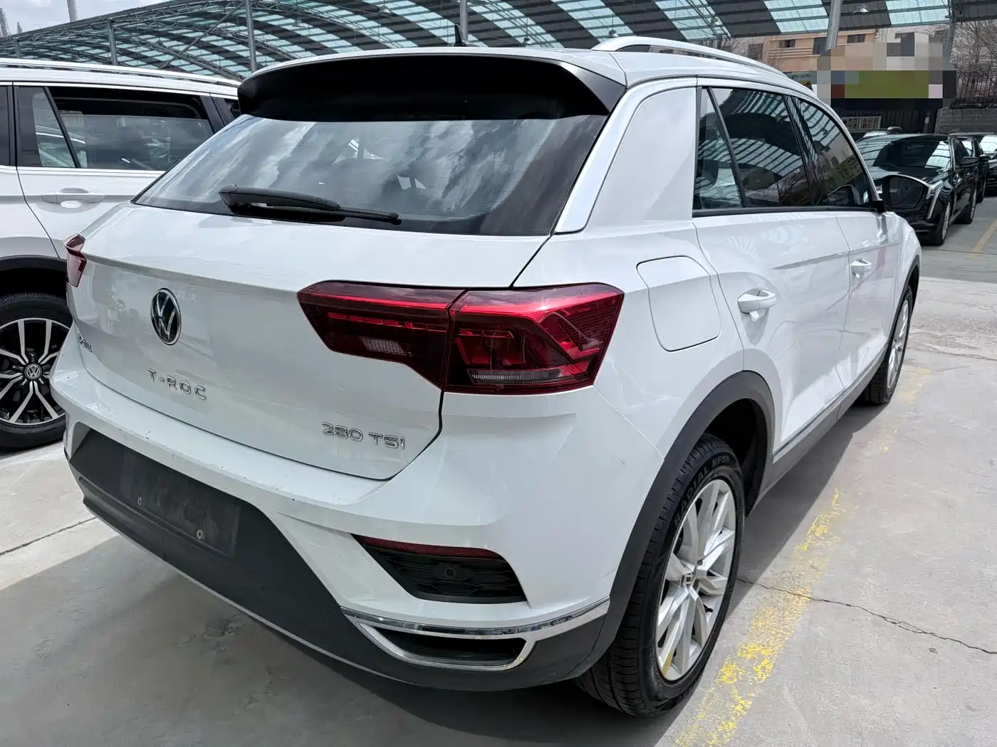 Volkswagen T-ROC 2022 280TSI DSG 2WD Elite PLUS фото 17