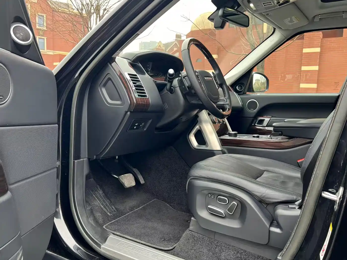 Land Rover Range Rover 2014 3.0 SC V6 Vogue фото 8