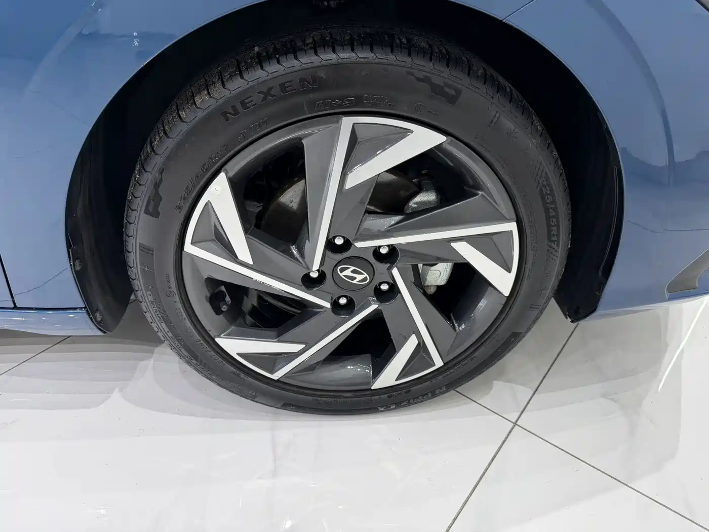 Hyundai Elantra 2023 1.5L CVT GLX Elite Edition фото 22