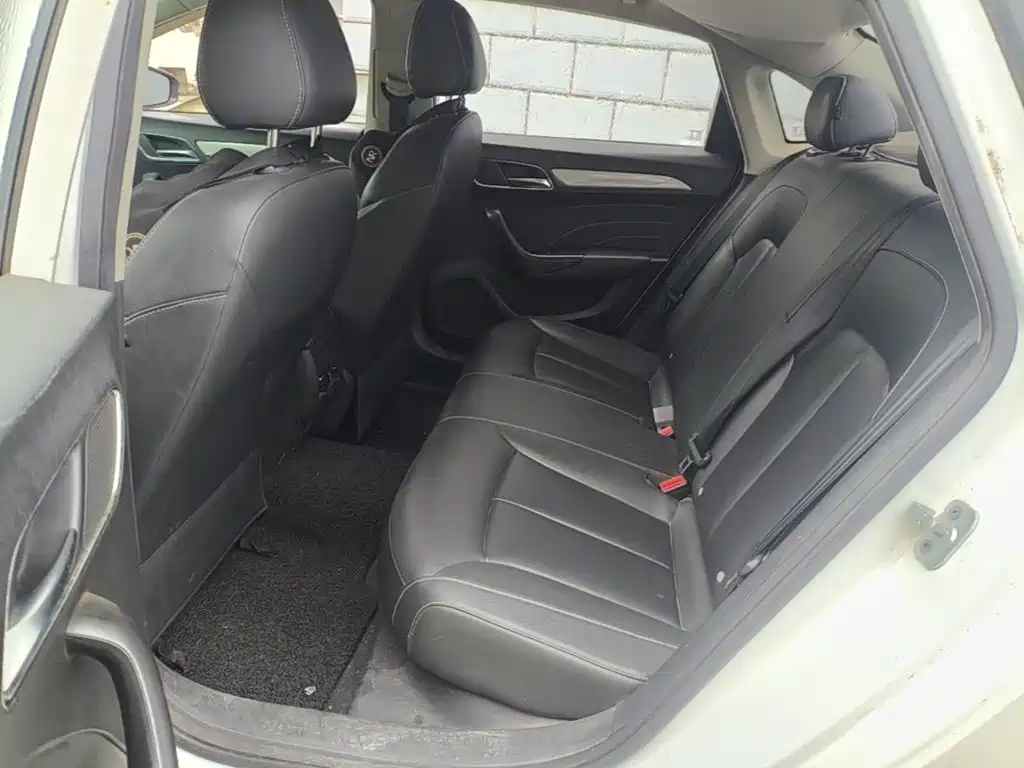 Roewe i6 New Energy 2020 2019 PLUS 50T Internet Glory Flagship Edition