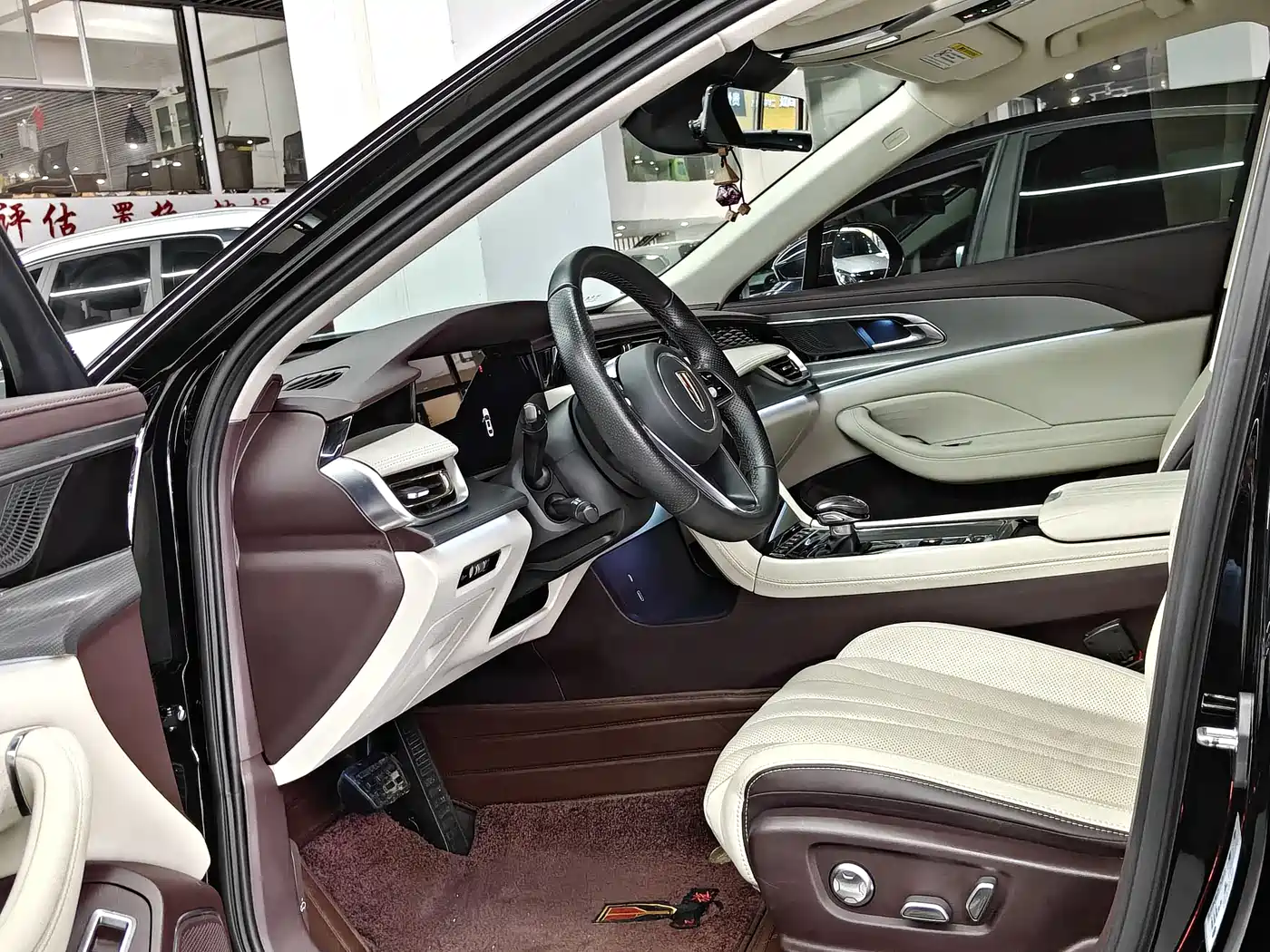 Hongqi H5 2023 2.0T Auto Smart Connect Flag Enjoy фото 7
