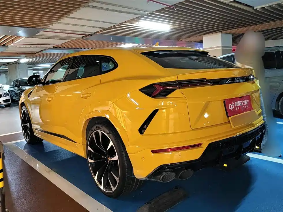 Lamborghini Urus 2021 4.0T V8 фото 5