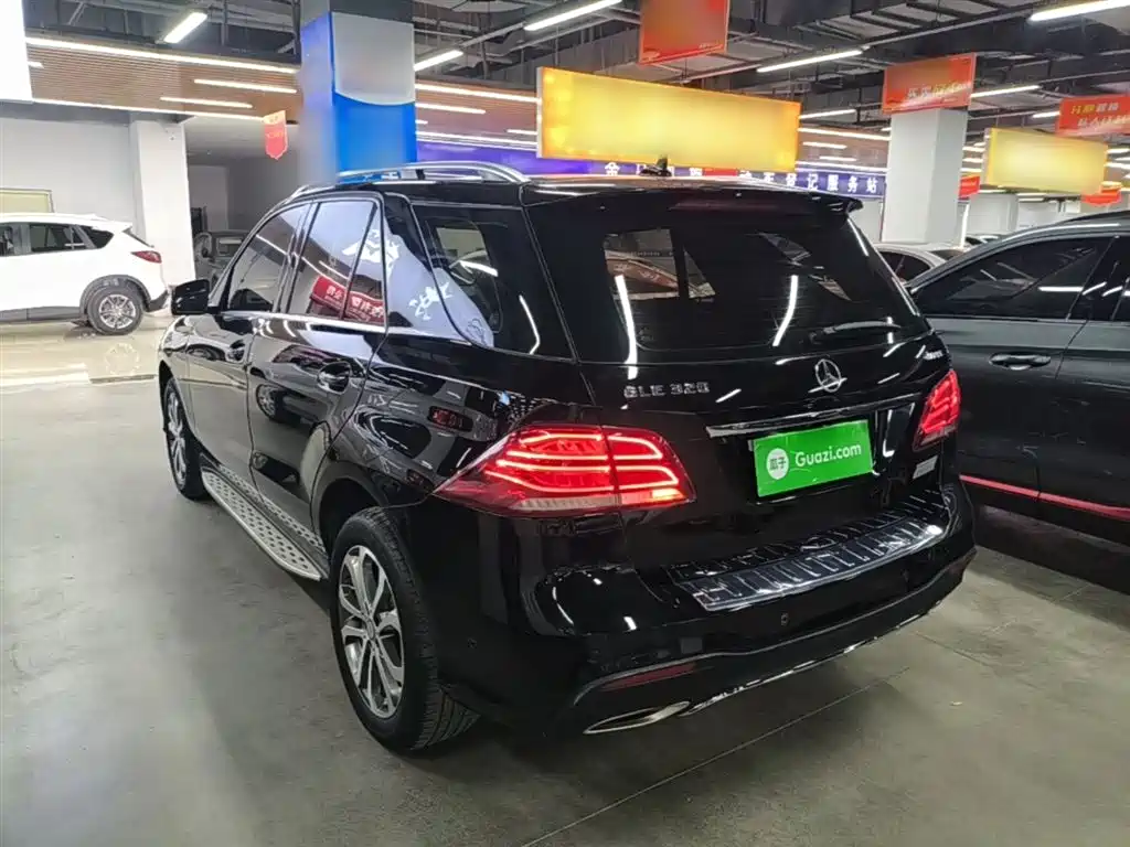 Mercedes-Benz GLE 2016 GLE 320 4MATIC Dynamic фото 5