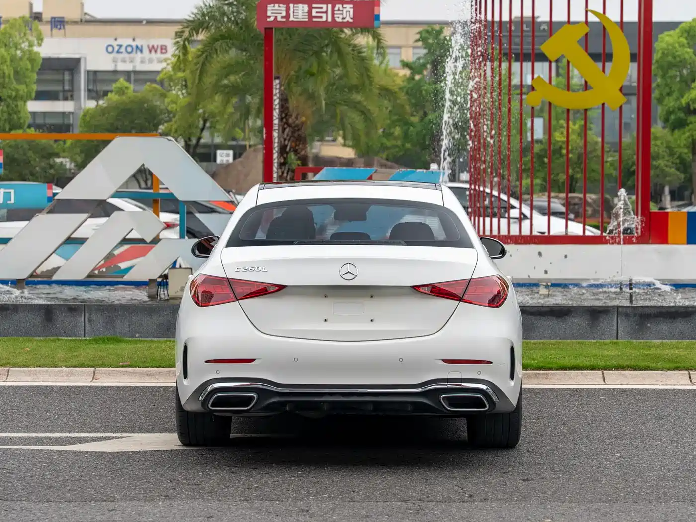 MERCEDES-BENZ C CLASS