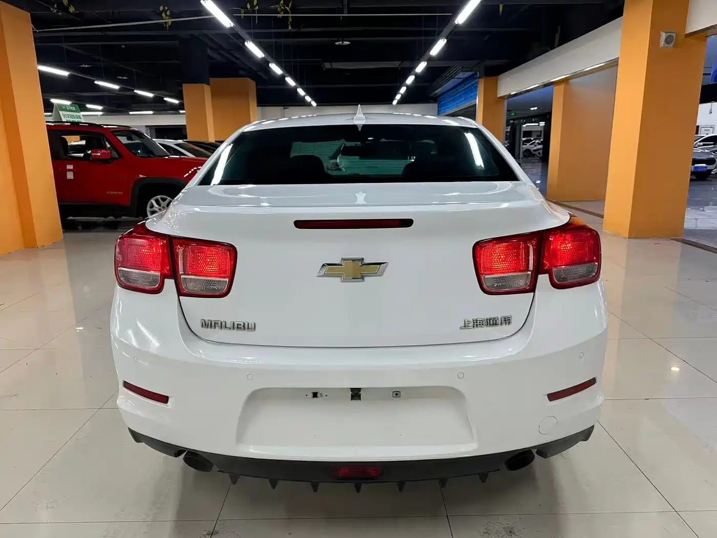 Chevrolet Malibu 2014 2.0L Automatic Luxury фото 7