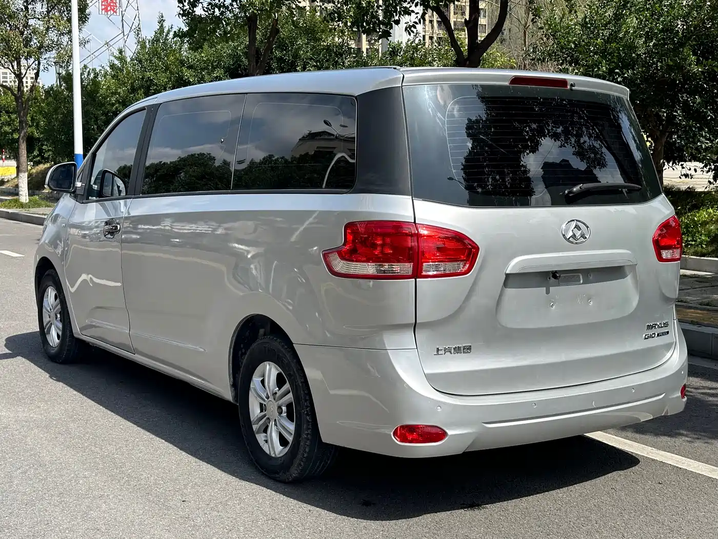 SAIC Maxus Maxus G10 2018 PLUS 2.0T Automatic Executive Edition фото 4