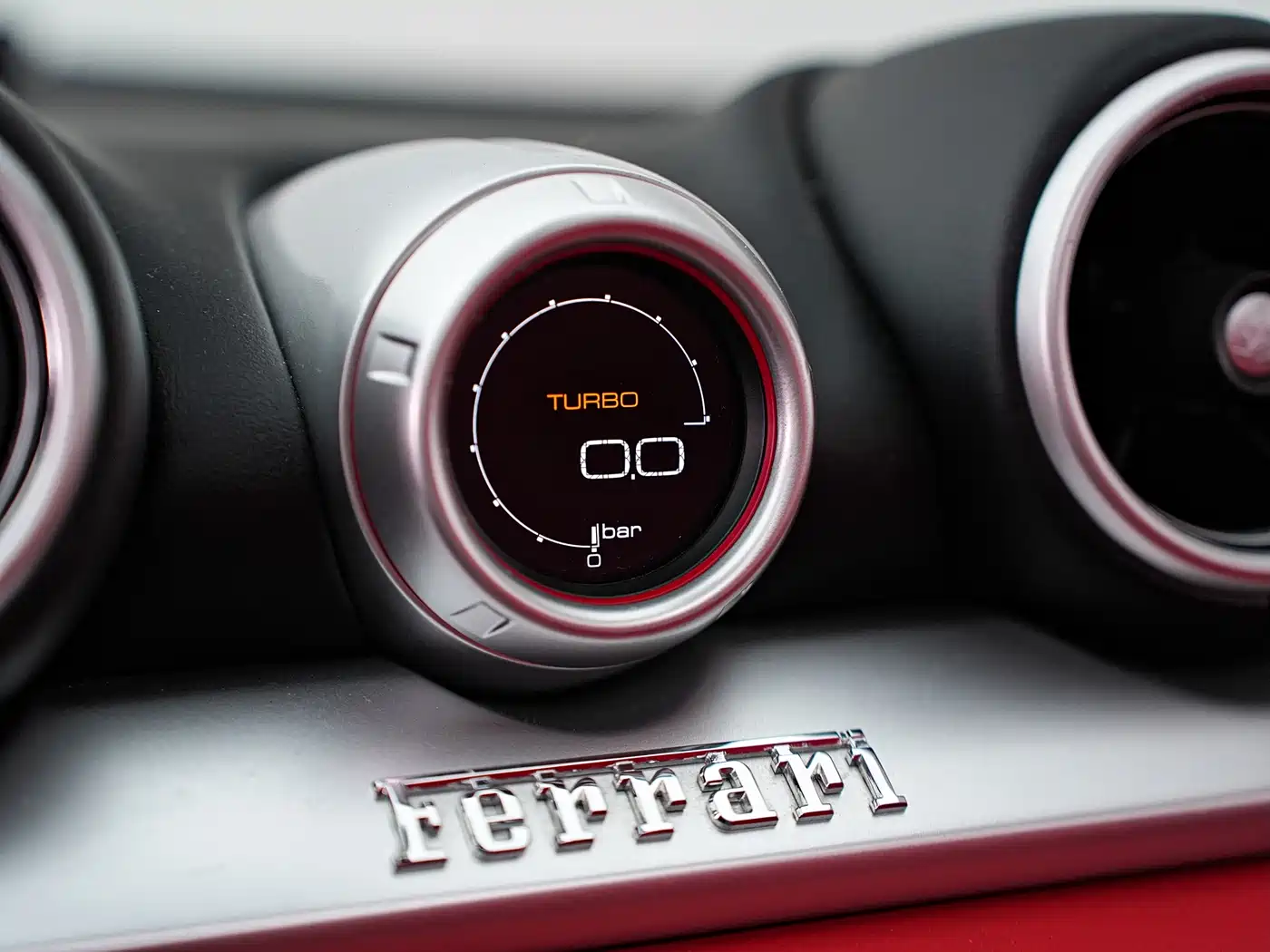 Ferrari California T 2015 2015 3.9T Standard