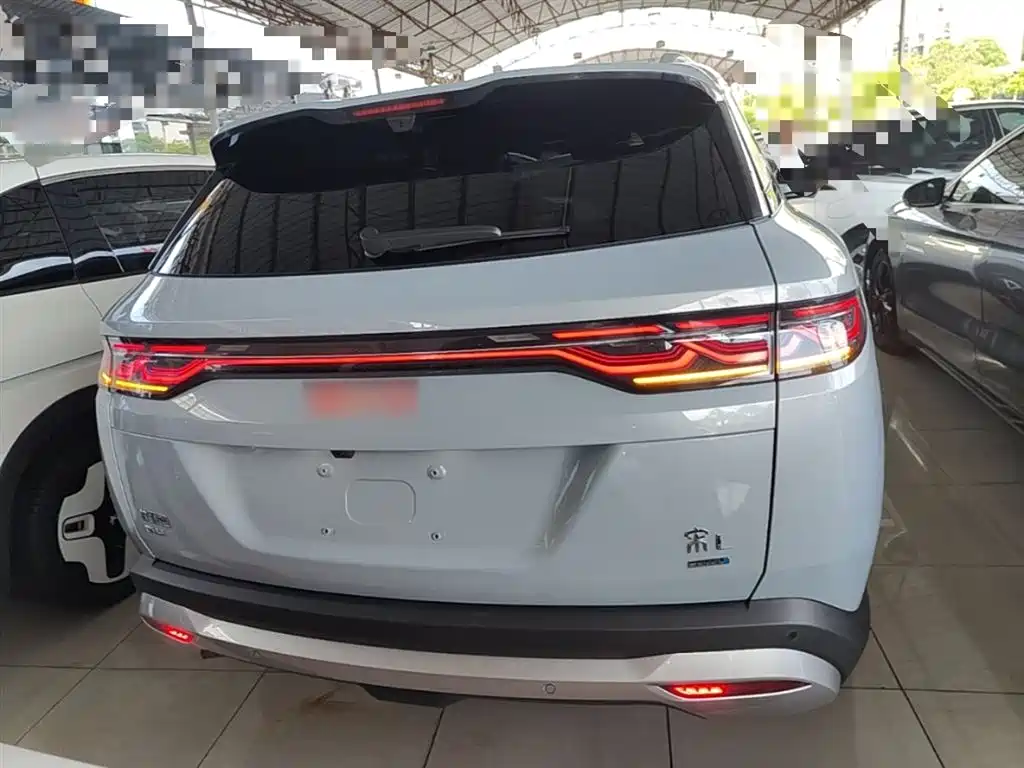 BYD Song L DM-i 2025 Smart Drive 160km Premium фото 6