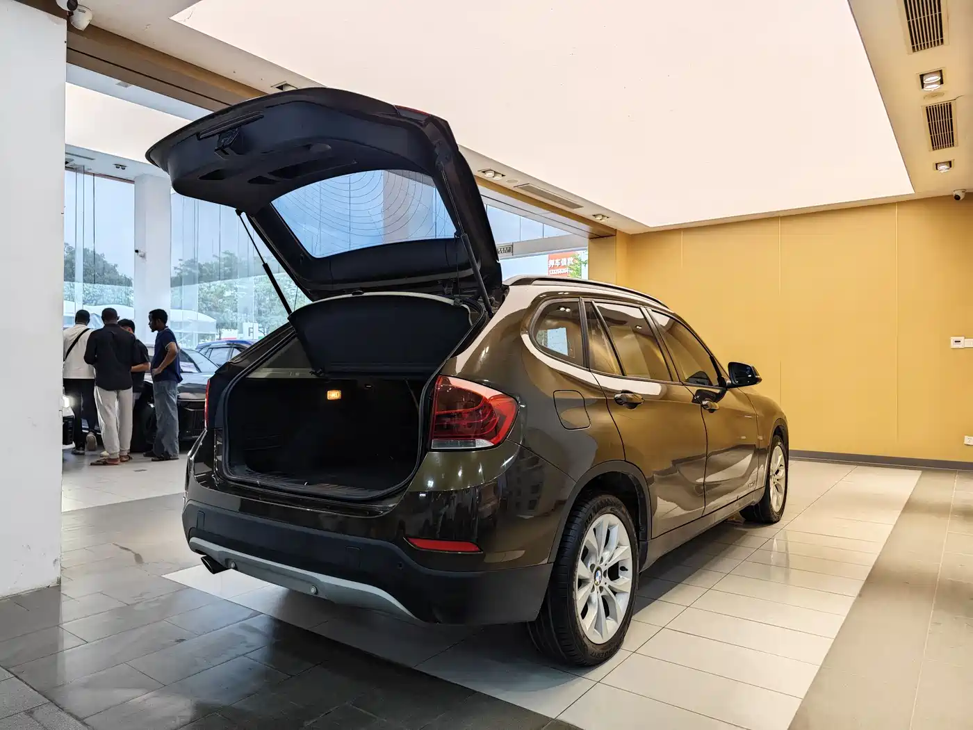 BMW X1 (Import) 2012 sDrive18i Luxury фото 30