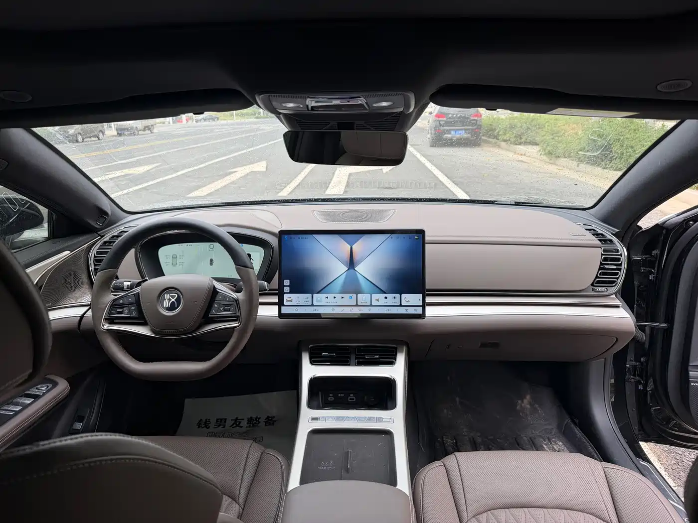 Фото 9 - BYD Han