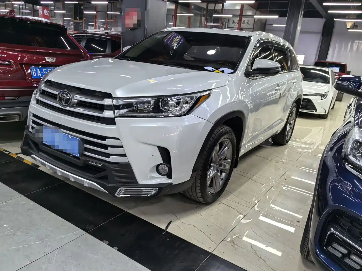 Toyota Highlander 2018 2.0T 4WD Luxury 7-seater China VI