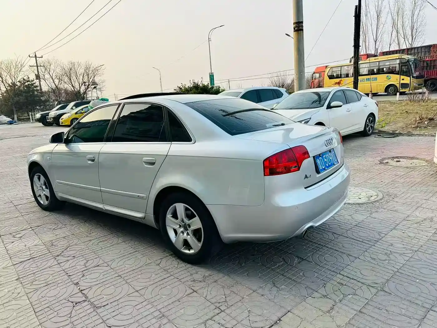 Audi A4 2007 1.8T Automatic Standard фото 6