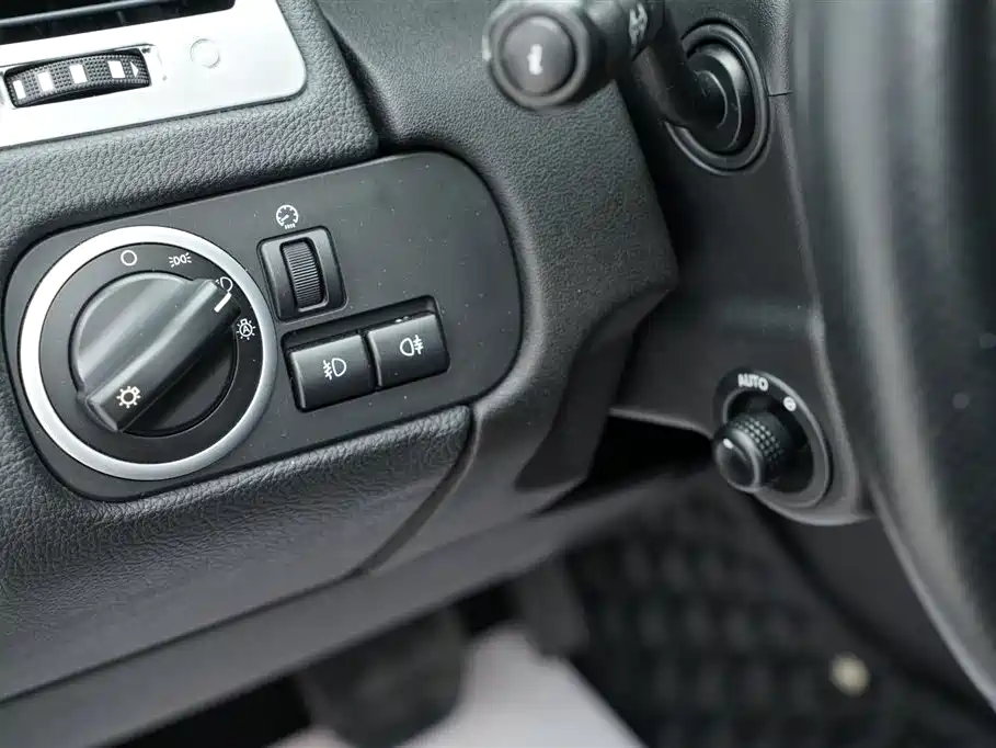 Фото 8 - Land Rover Range Rover Sport