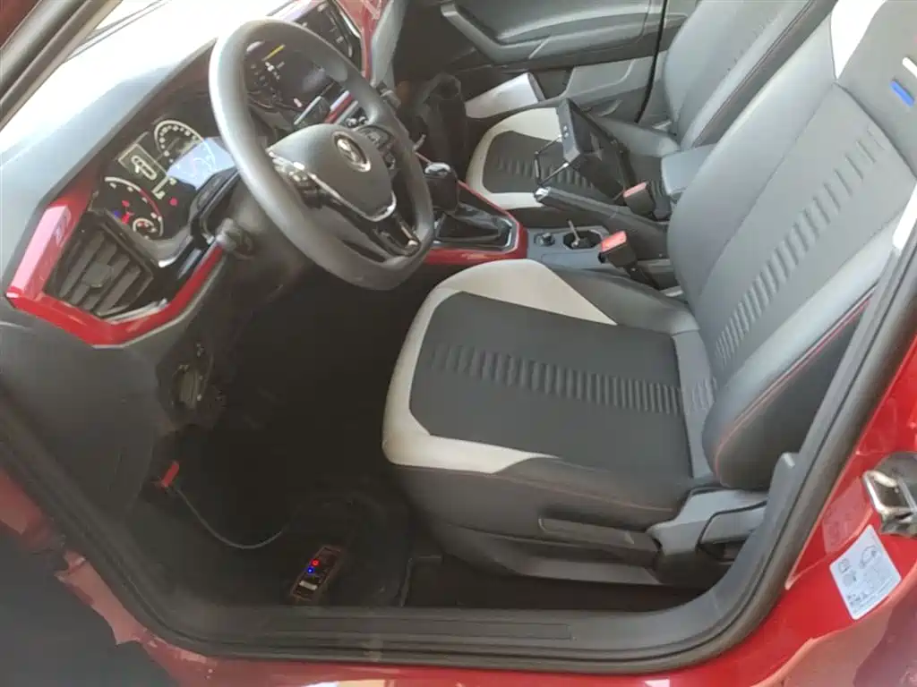 Volkswagen Polo 2021 Plus 1.5L Automatic Colorful Tech Edition фото 15