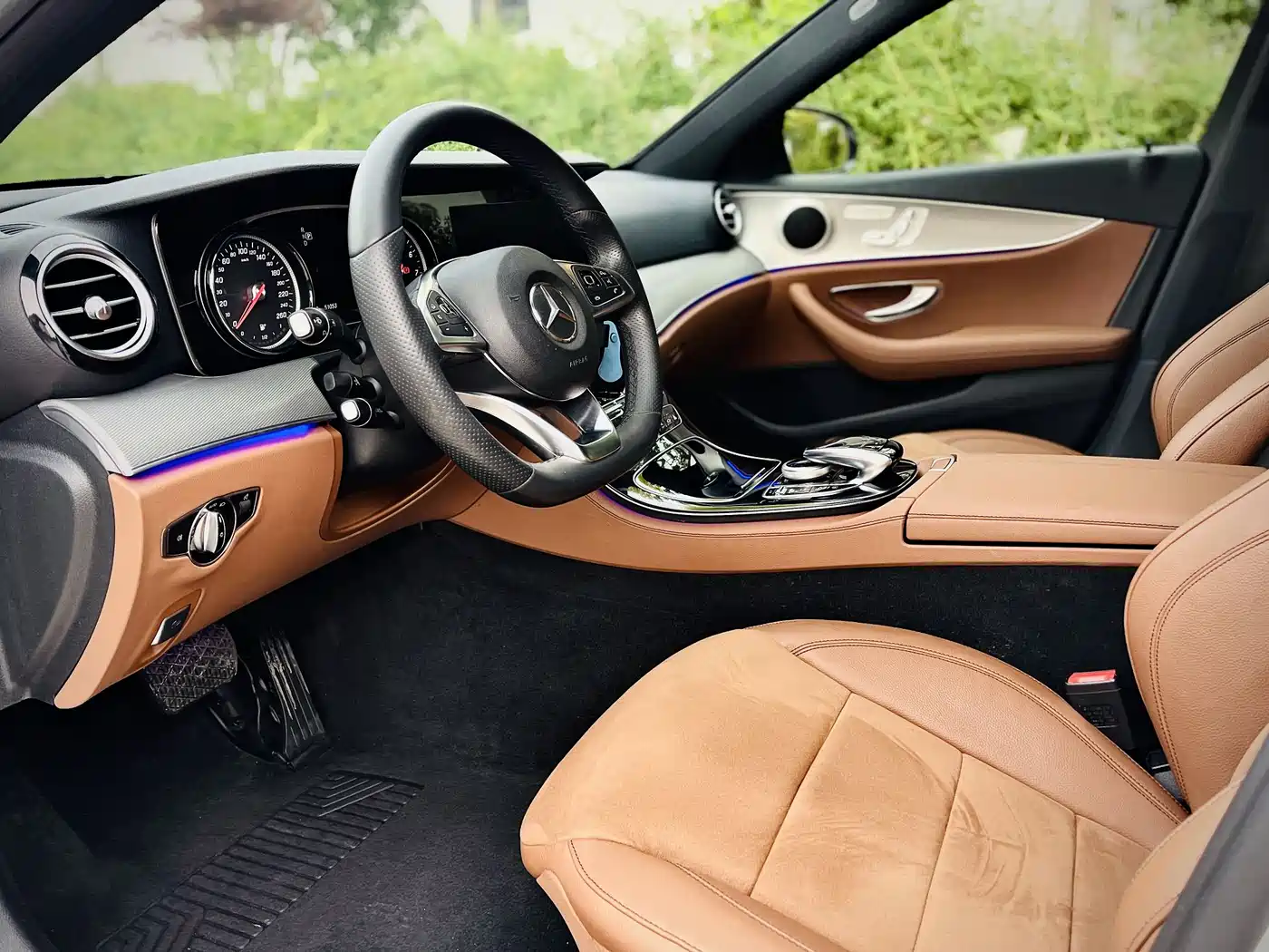 Mercedes-Benz E-Class 2017 E 300 Sport фото 13