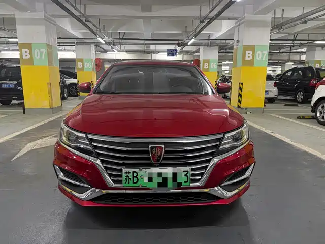 Roewe Roewe i6 New Energy 2017 45T Hybrid Connected Smart Enjoyment Edition