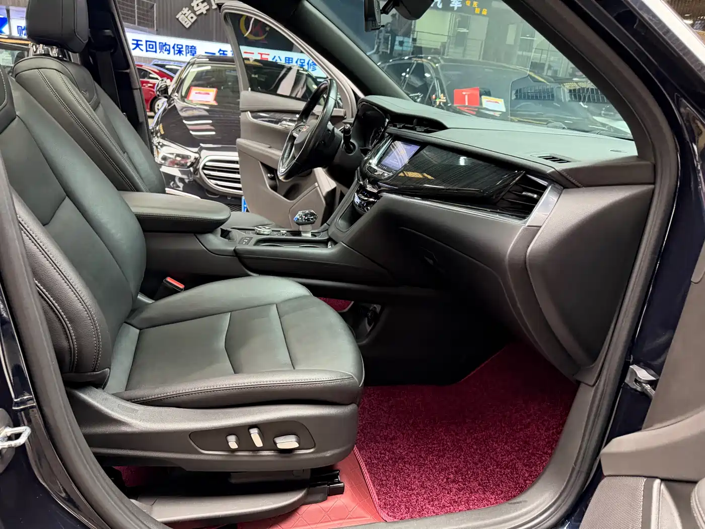 Cadillac XT6 2021 2.0T 6-Seater 2WD Luxury Edition фото 22