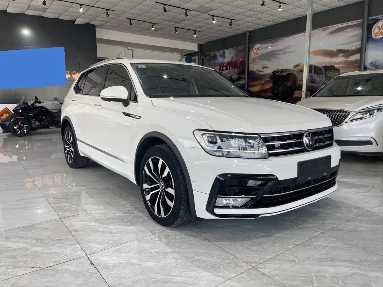 Volkswagen Tiguan L 2021 330TSI Automatic 2WD R-Line Flagship фото 3