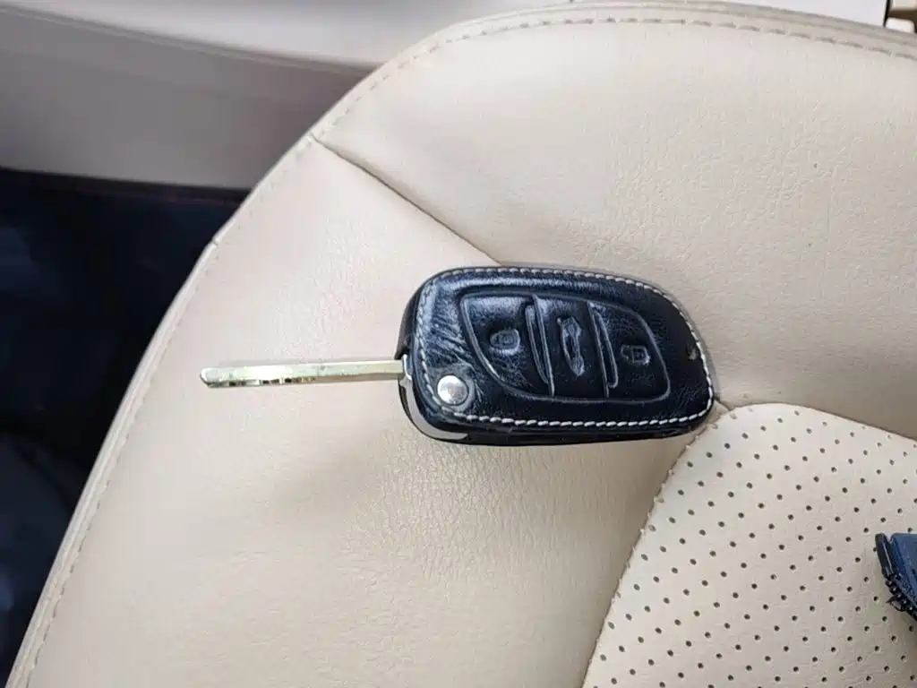 Baojun 730 2015 2014 1.5L Manual Comfort ESP Edition 7-Seater