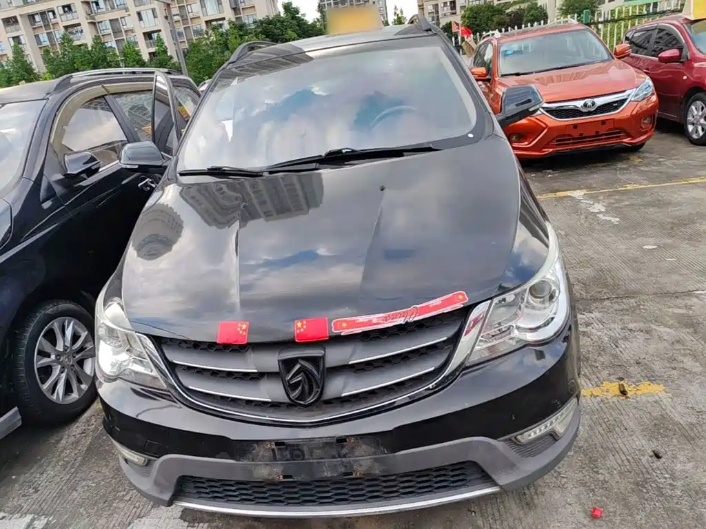 Baojun 730 2015 2014 1.5L Manual Comfort ESP Edition 7-Seater