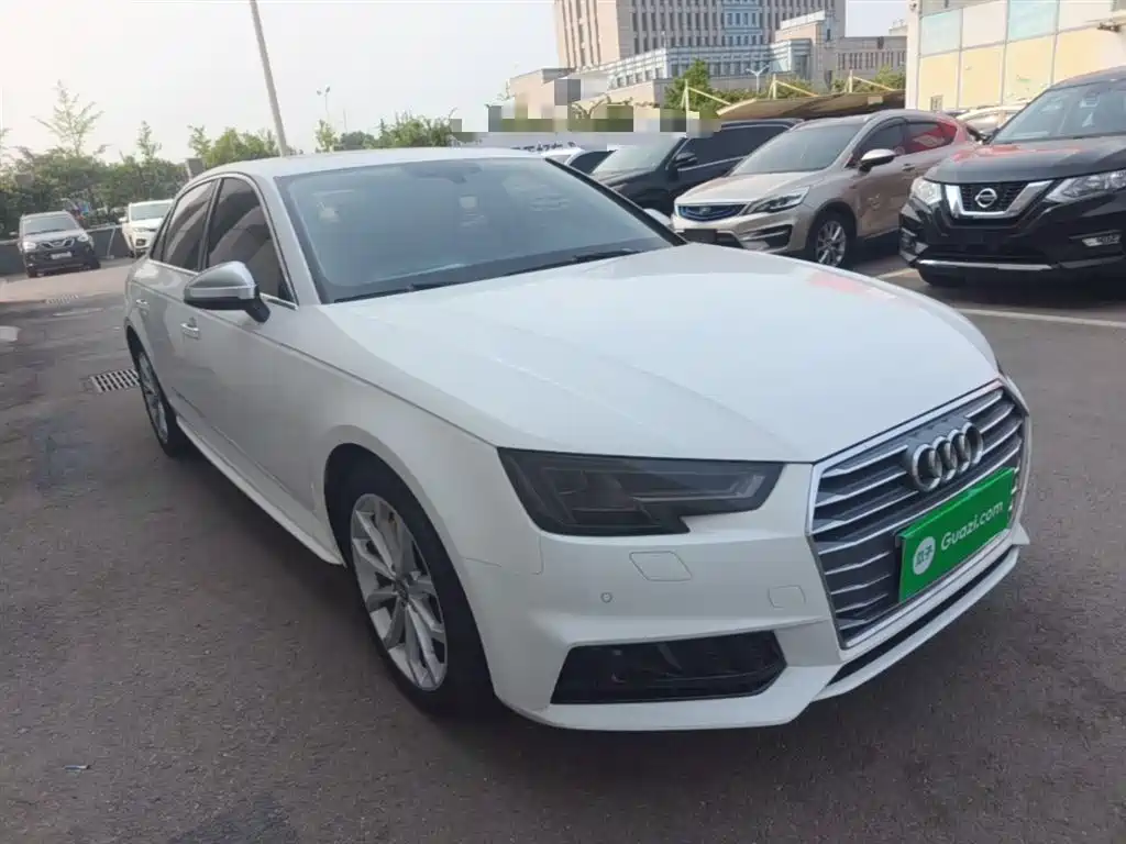 Audi A4L 2018 30th Anniversary 40 TFSI Fashion фото 4