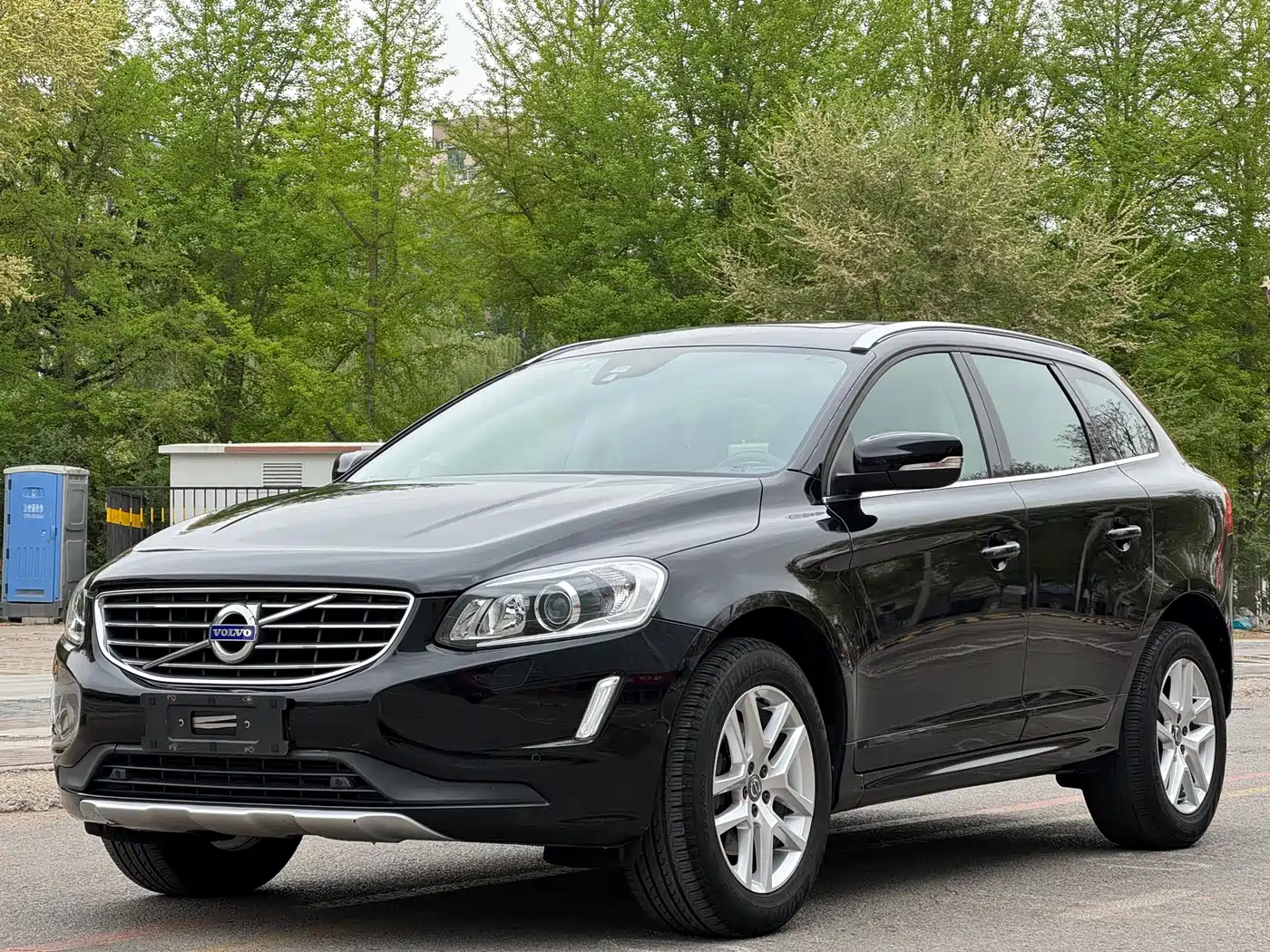 VOLVO XC60