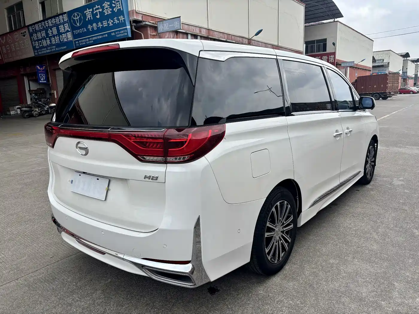 GAC TRUMPCHI M8