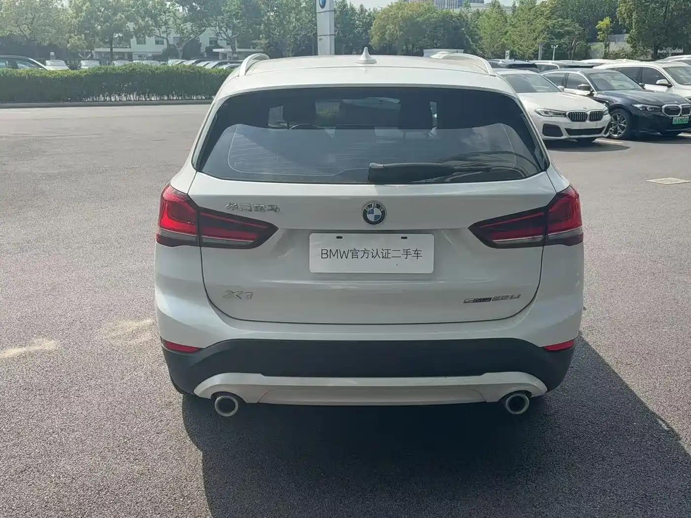 BMW X1 2021 sDrive25Li Leading фото 5
