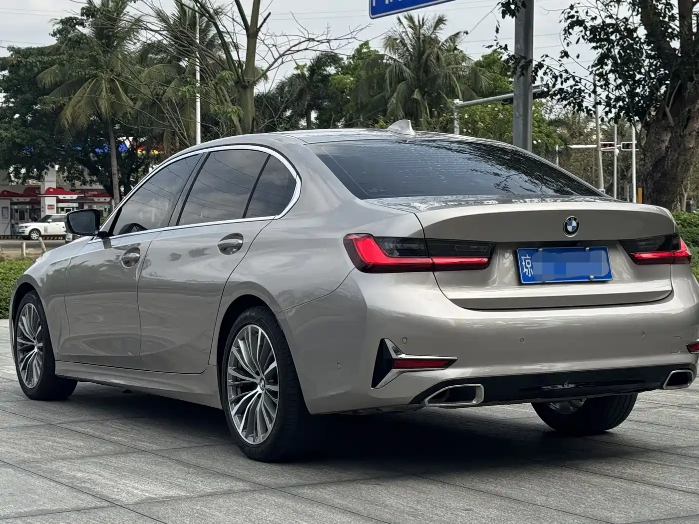 BMW 3 Series 2020 325Li Launch Edition фото 6