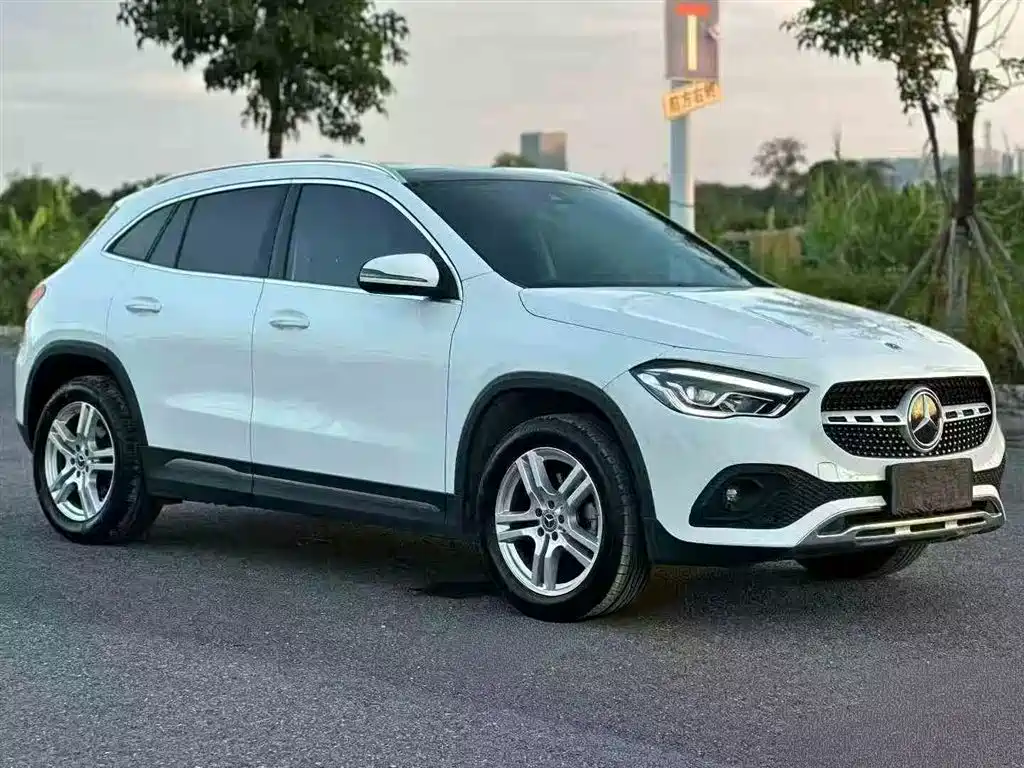 Mercedes-Benz GLA 2020 GLA 200