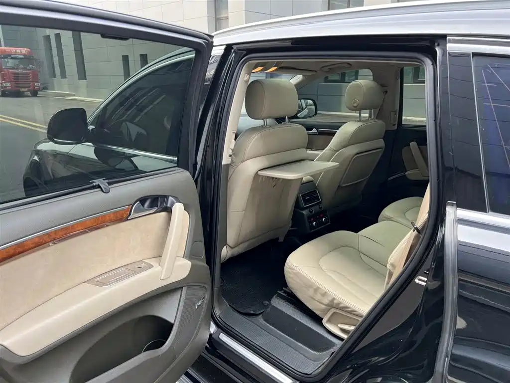 Audi Q7 2007 3.6 FSI quattro Luxury фото 7