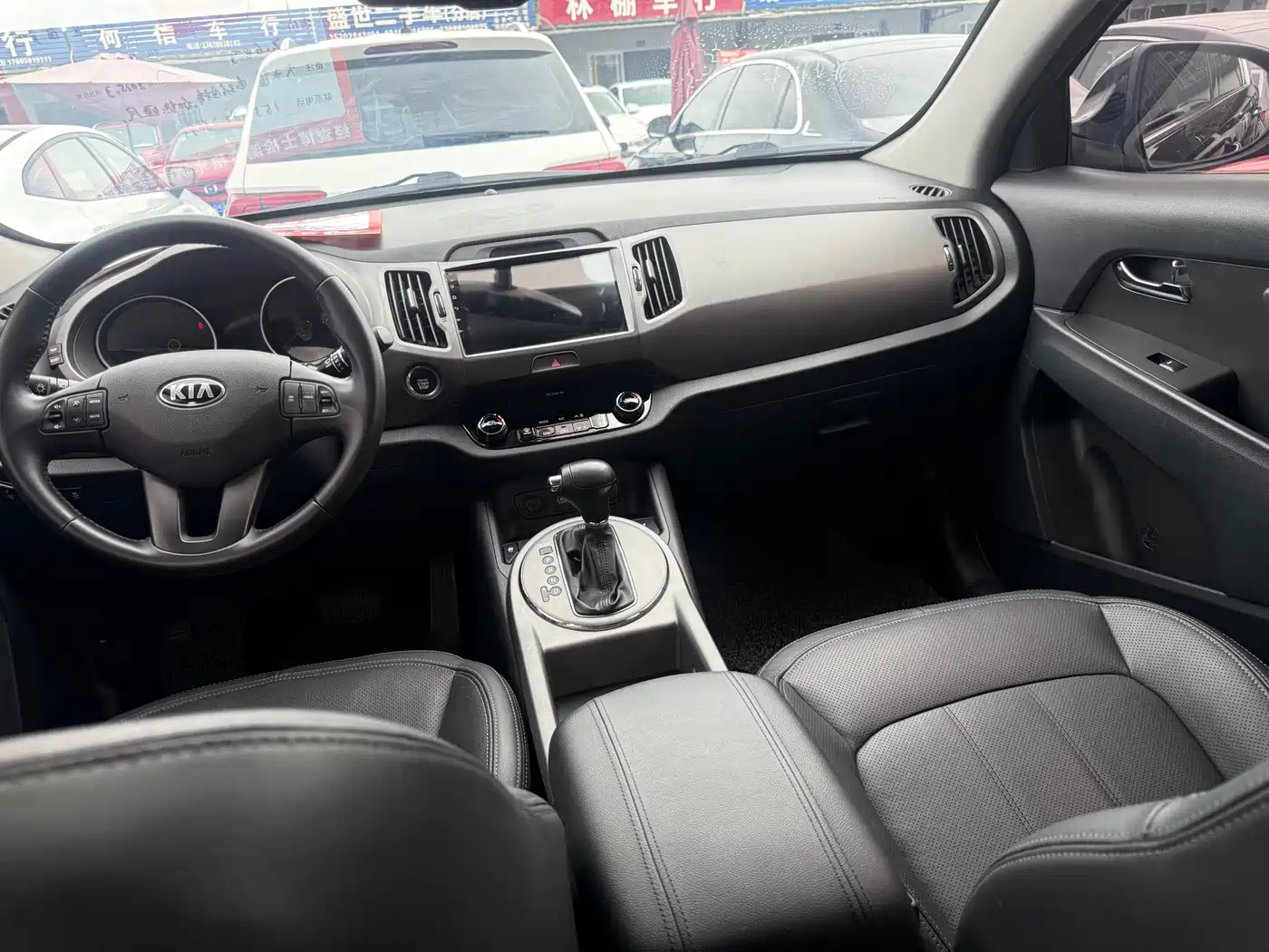 Kia Sportage 2015 2.0L Automatic 2WD Premium фото 6