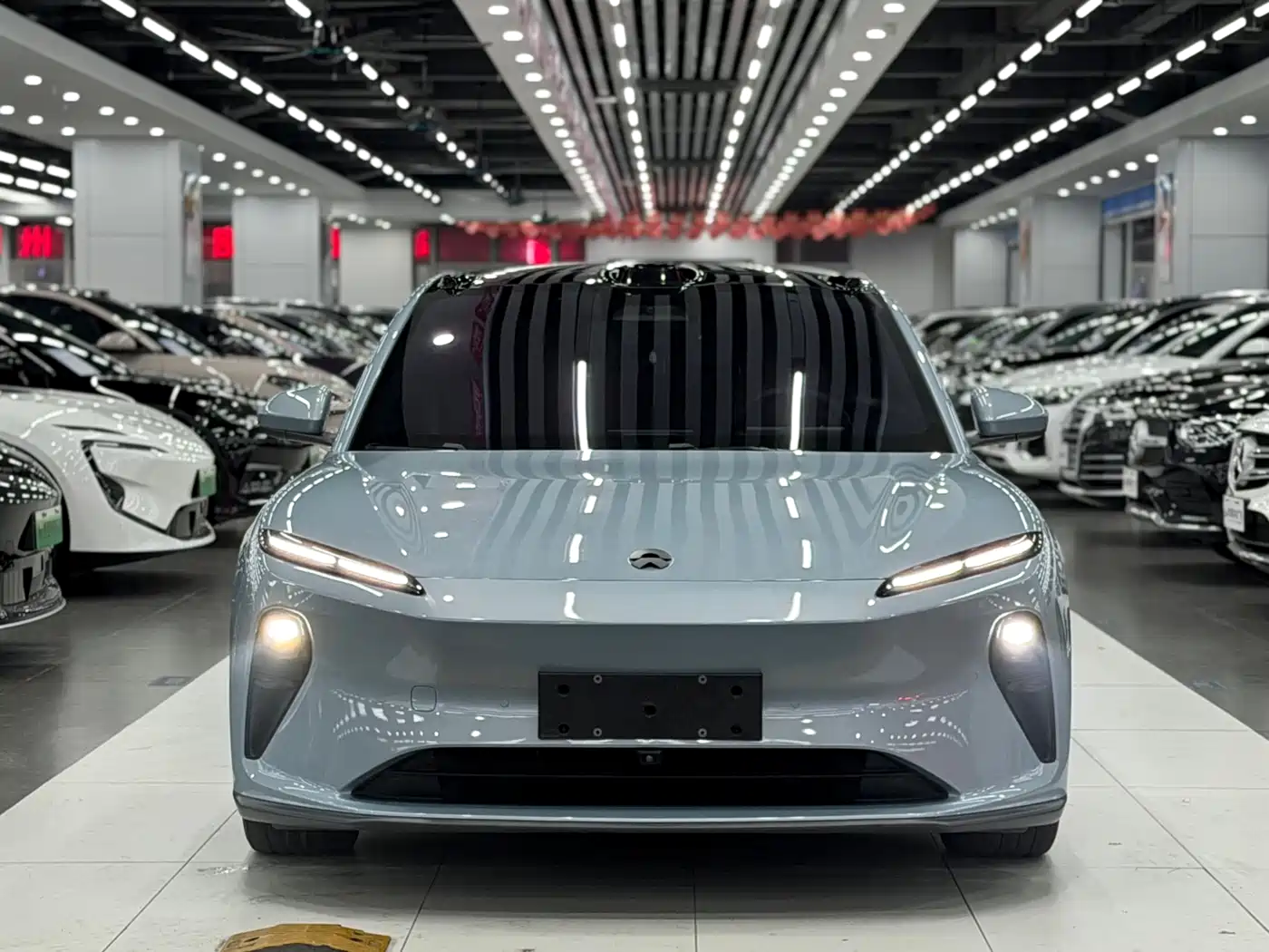 NIO NIO ET5