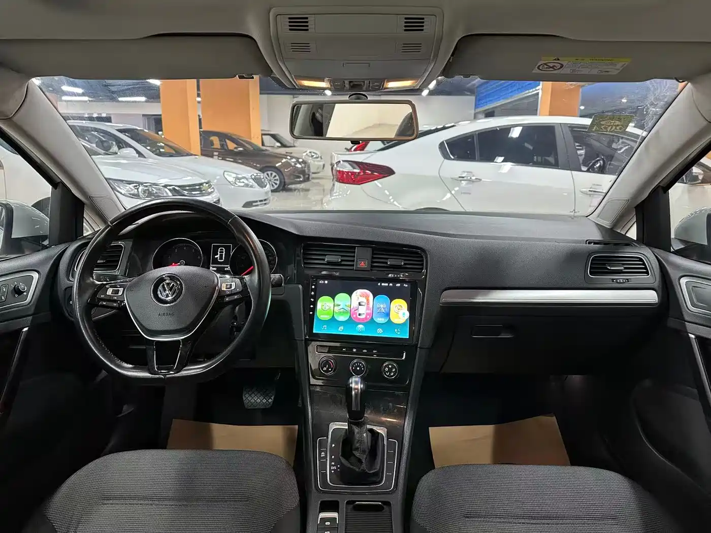 Volkswagen Golf 2018 230TSI Automatic Comfort фото 4