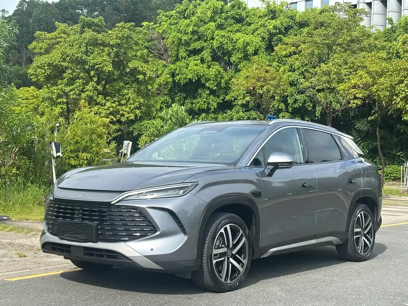 BYD Song L DM-i 2025